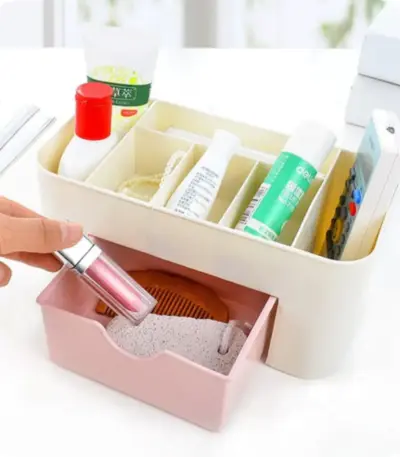 Stylish Multipurpose Plastic Cutlery & Makeup Storage Box with Handle – For Home & Beauty Parlours